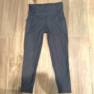 Womens legging gray size small 7/8 ankle legging